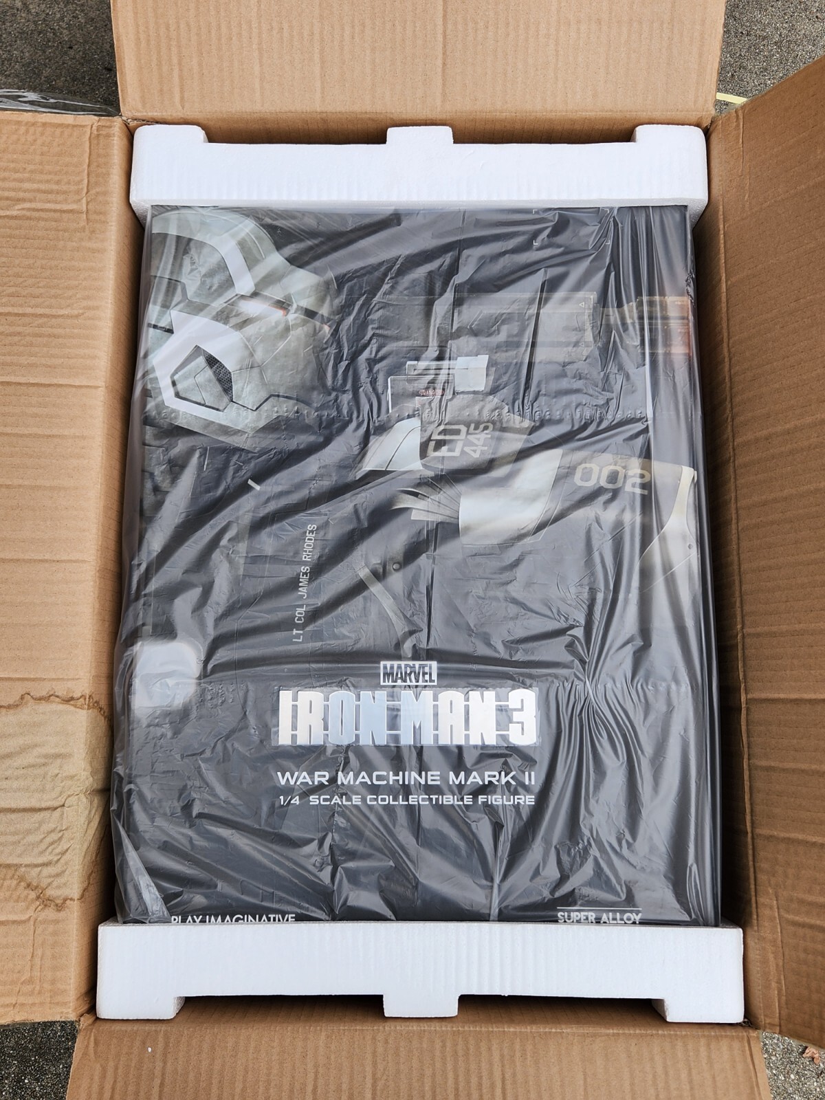 Play Imaginative Super Alloy Iron Man 3 War Machine Mark II 1/4 Scale