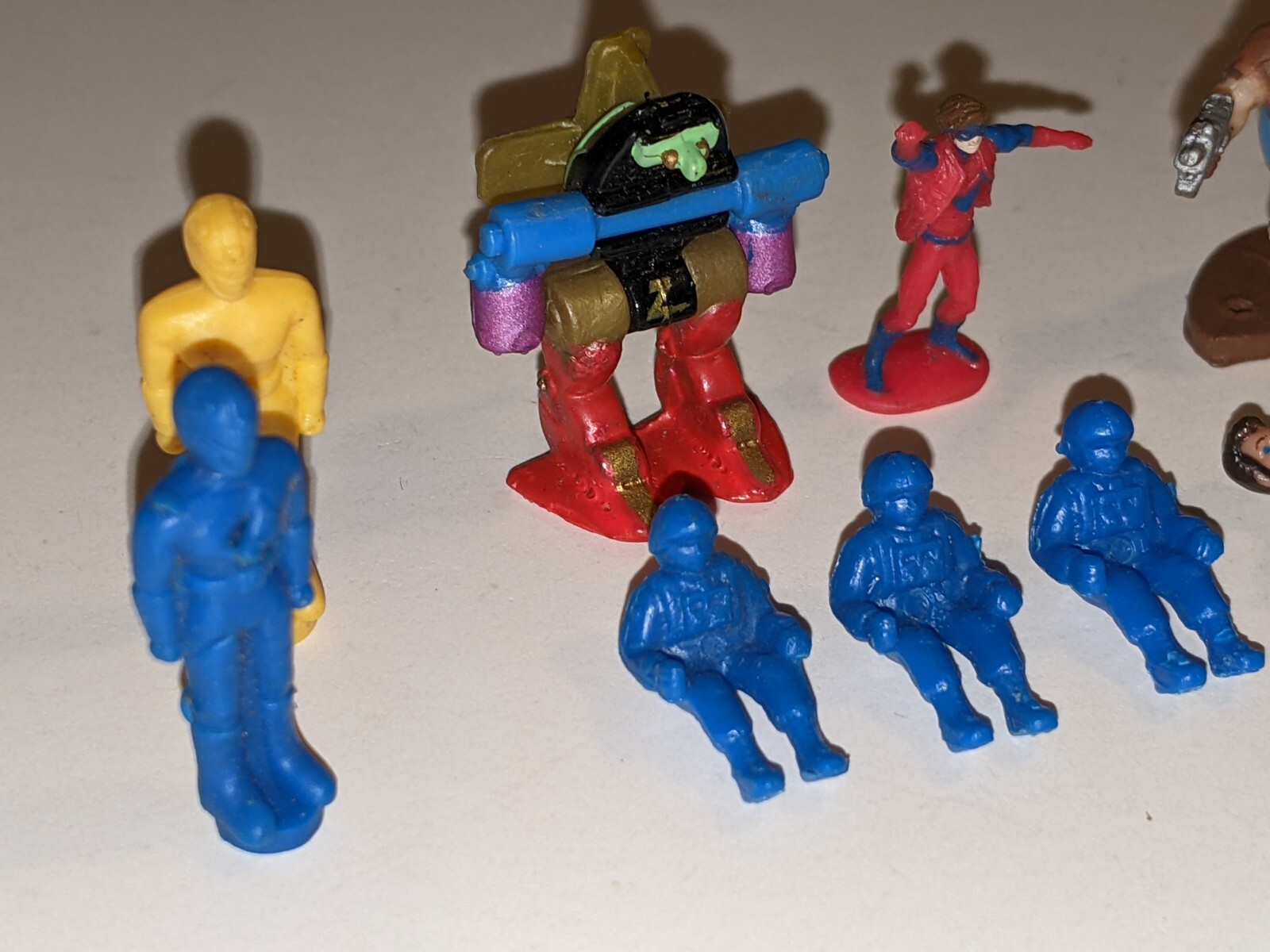 Assorted Miniature figures – 1 inch tall and shorter – Space men – Robot