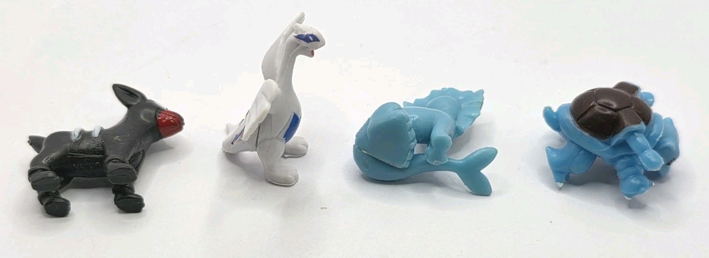 Pokemon Mini Figures 22 Piece Collection Approx 1 Inch Tall Mini Figure