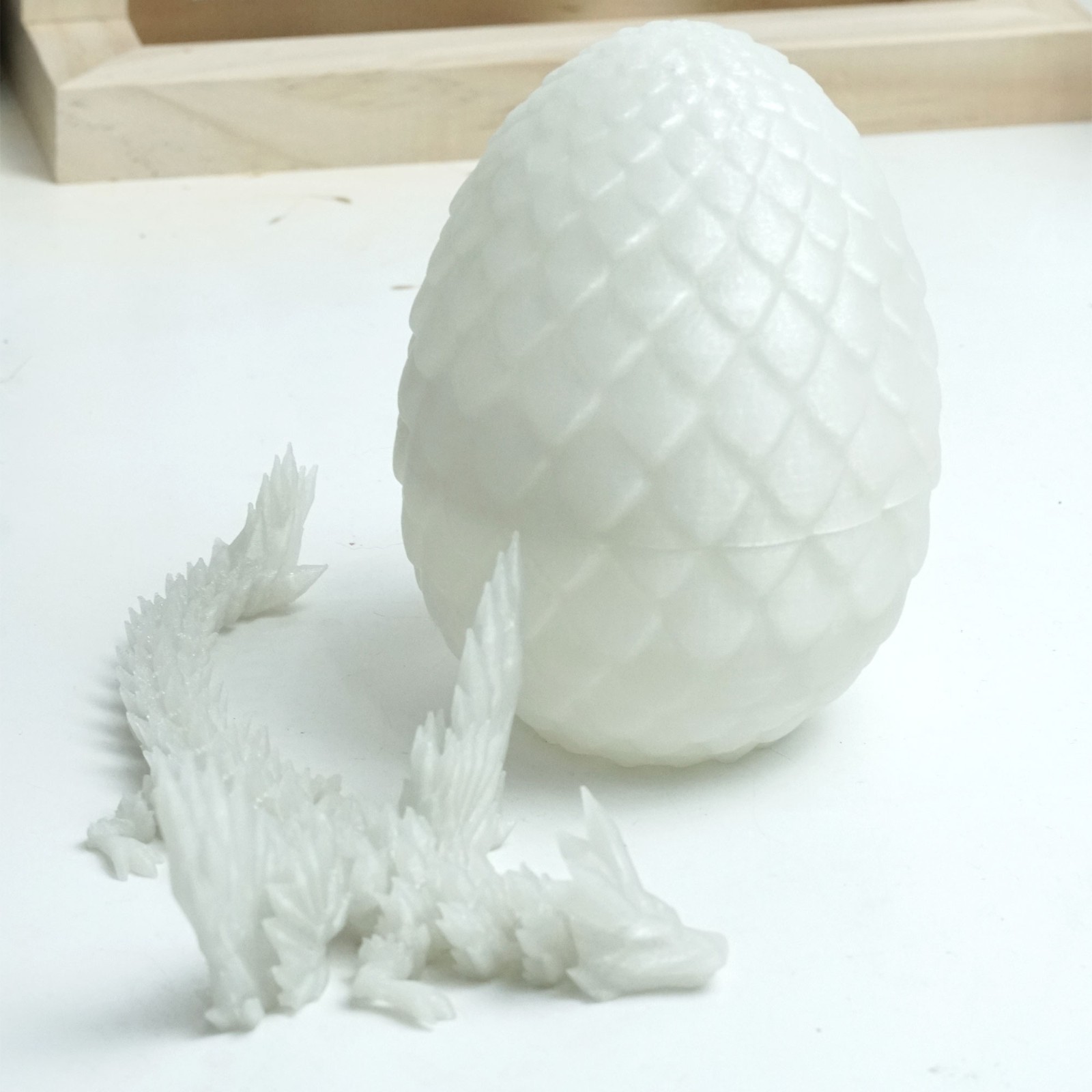 3D Printed Pterosaur Egg Model,Articulated Animals figure,Fidget Toys Home Decor