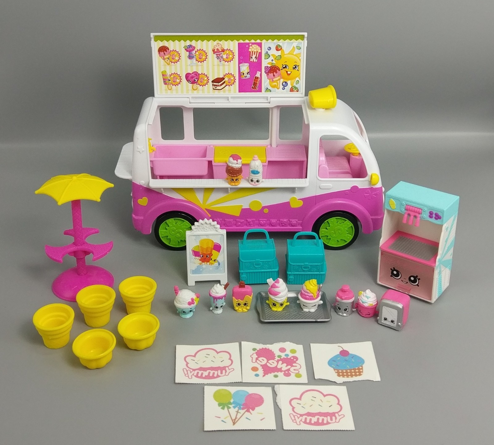 Shopkins Scoops Ice Cream Truck Playset COMPLETE with EXTRA Figures Accessories!