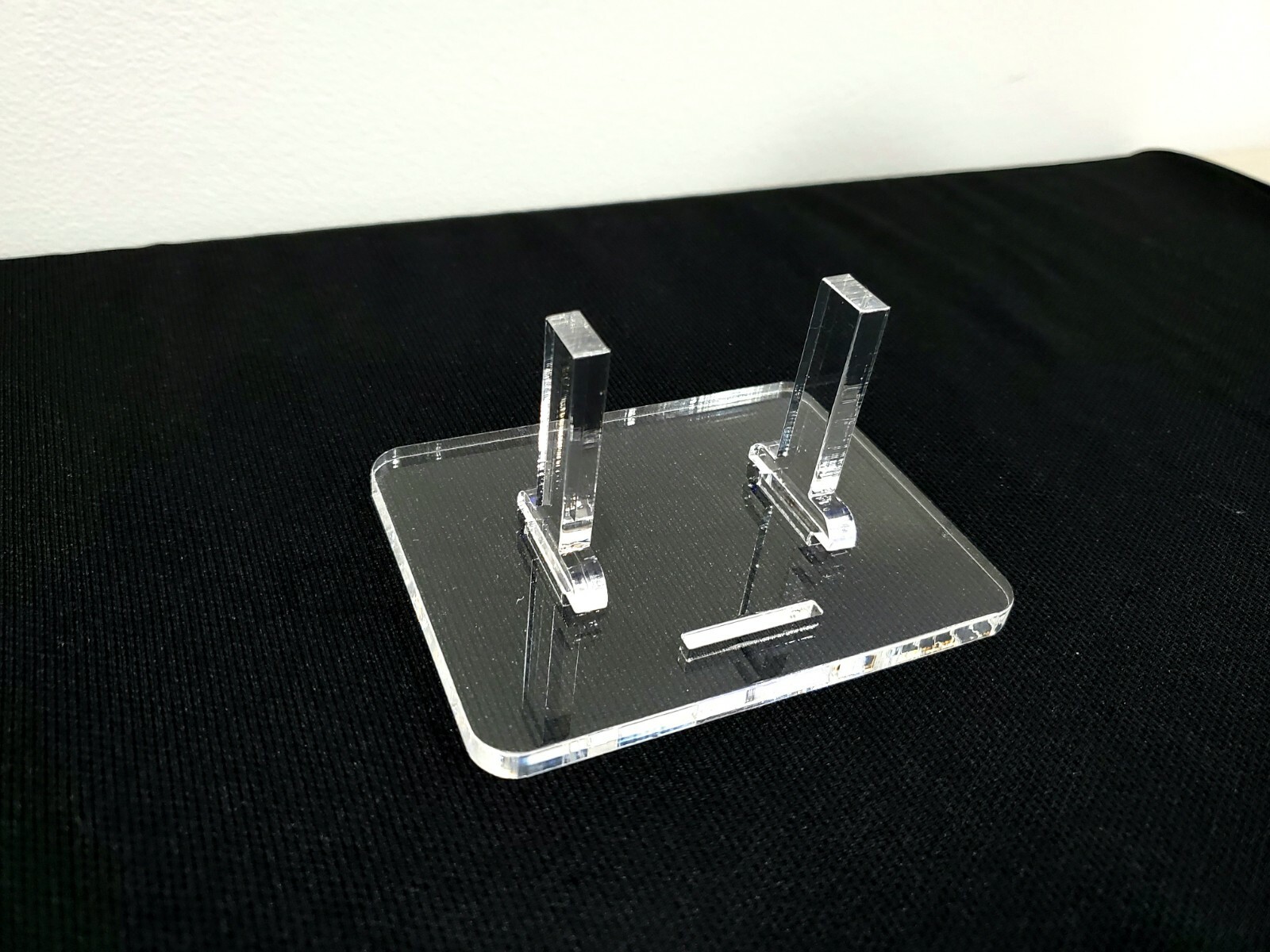 1/6th Scale Cap Shield Stand – Clear Acrylic – Custom Laser Cut 