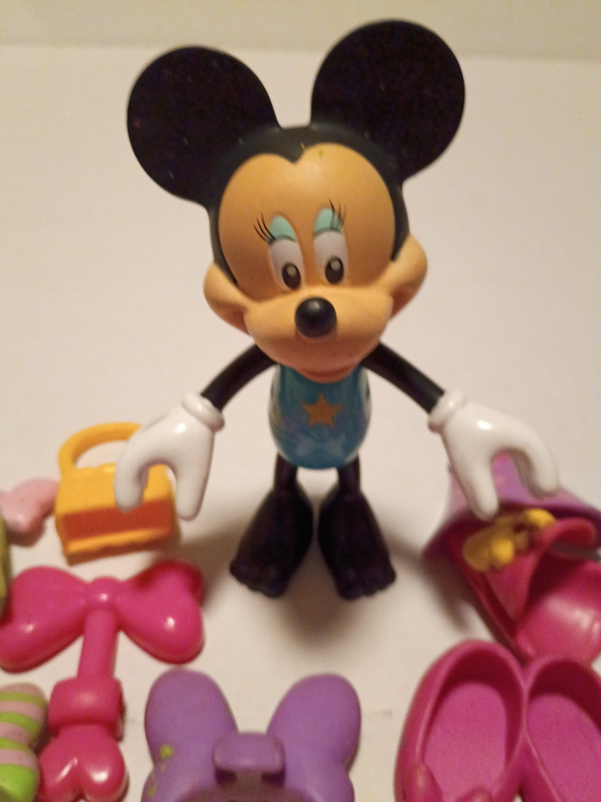 Disney Minnie Mouse Boutique Snap N&rsquo; Style Dress Up Lot Accessories