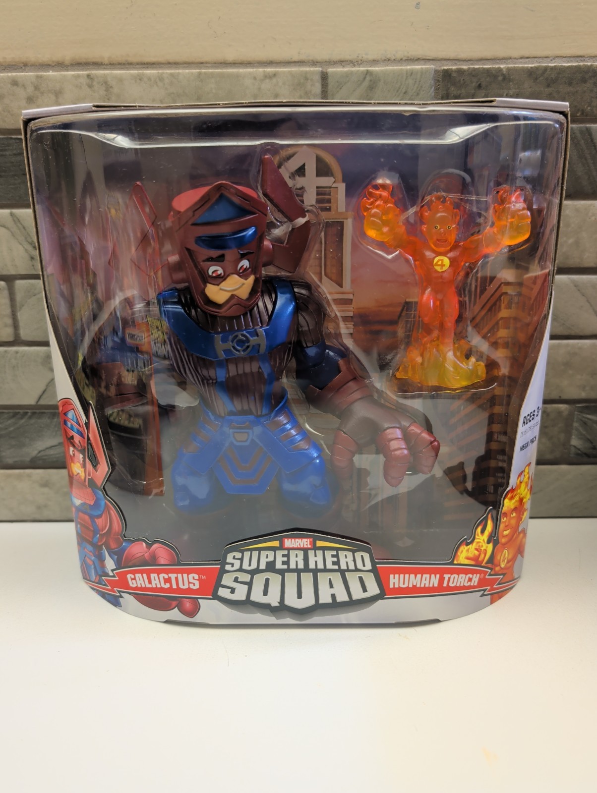 Hasbro Marvel Super Hero Squad Mega Figures Galactus & Human Torch Sealed 2007