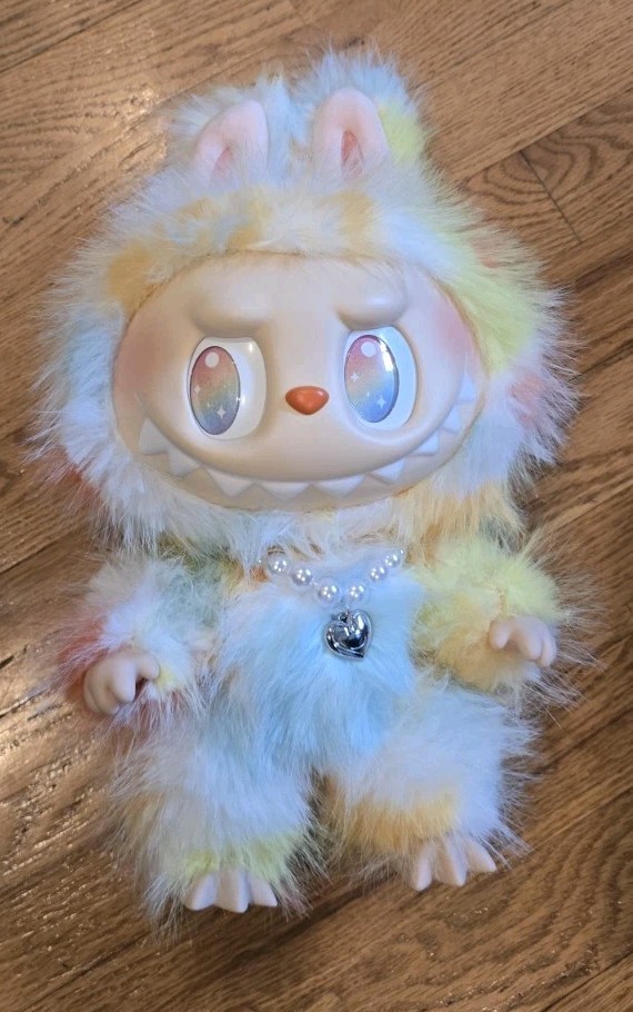 Large Authentic Labubu Pop Mart Rock The Universe Vinyl Plush Big Into Energy