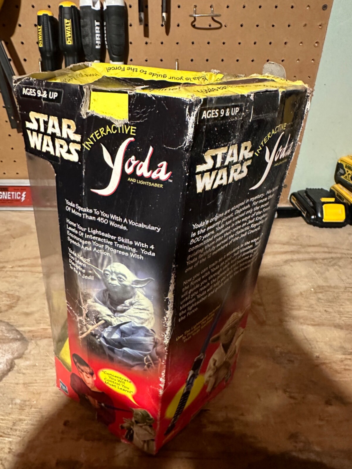 2000 Star Wars Interactive Yoda with Lightsaber NIB Tiger Electronics Hasbro VTG