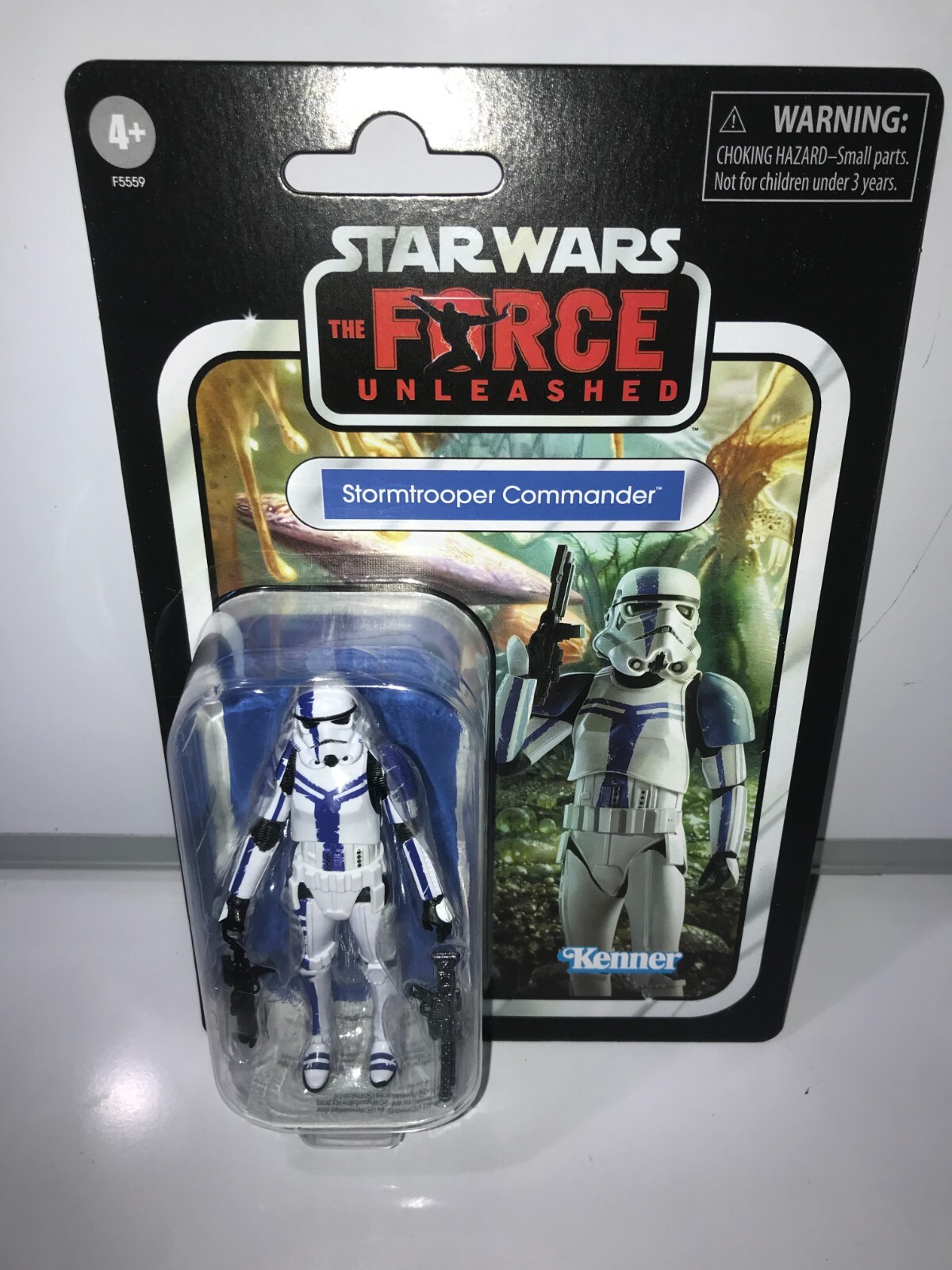 Star Wars Stormtrooper Commander 3.75 figure Vintage Collection VC254 MINTY