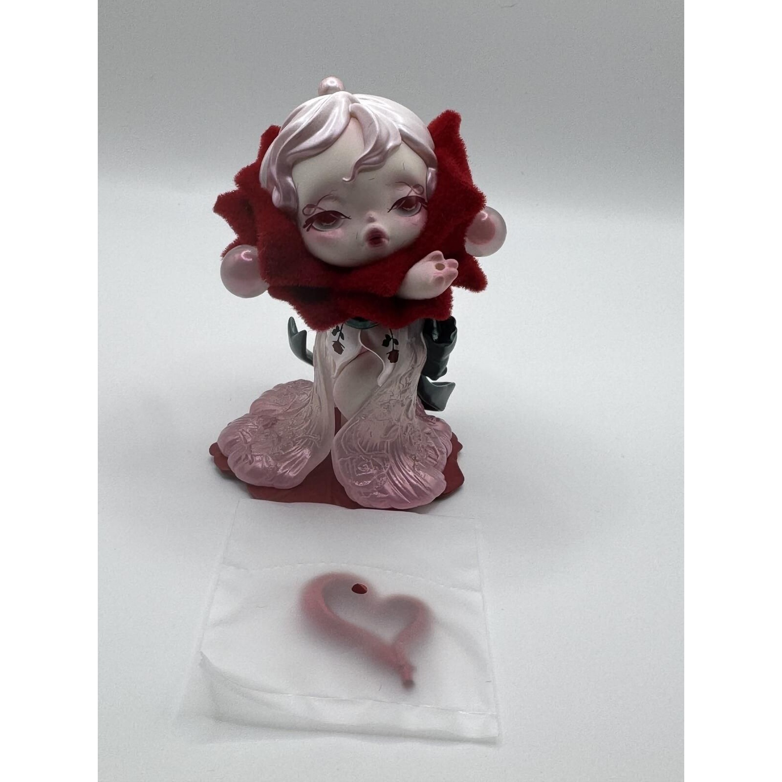 SKULLPANDA Petals in Four Acts Series Figures – The Vow