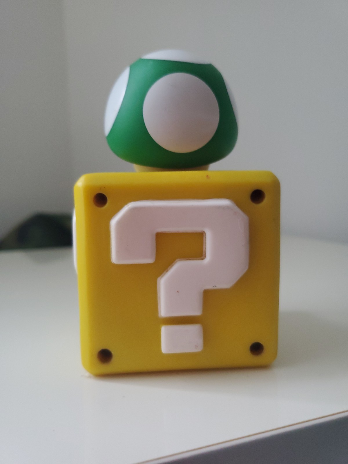 Super Mario 1UP Mushroom Coin Block 2017 5” Vinyl Figure