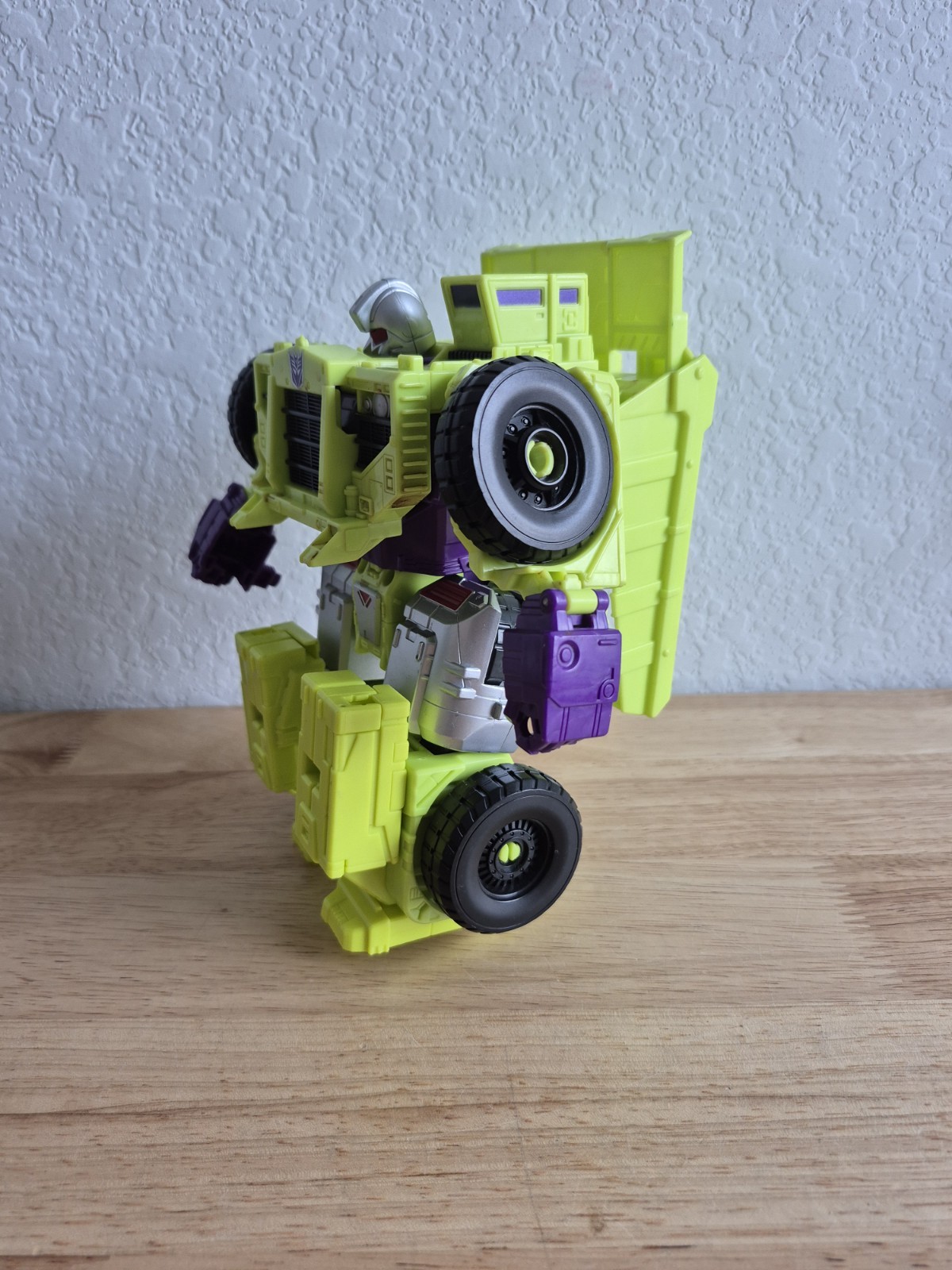Transformers Constructicon Long Haul Combiner Wars Figure Only