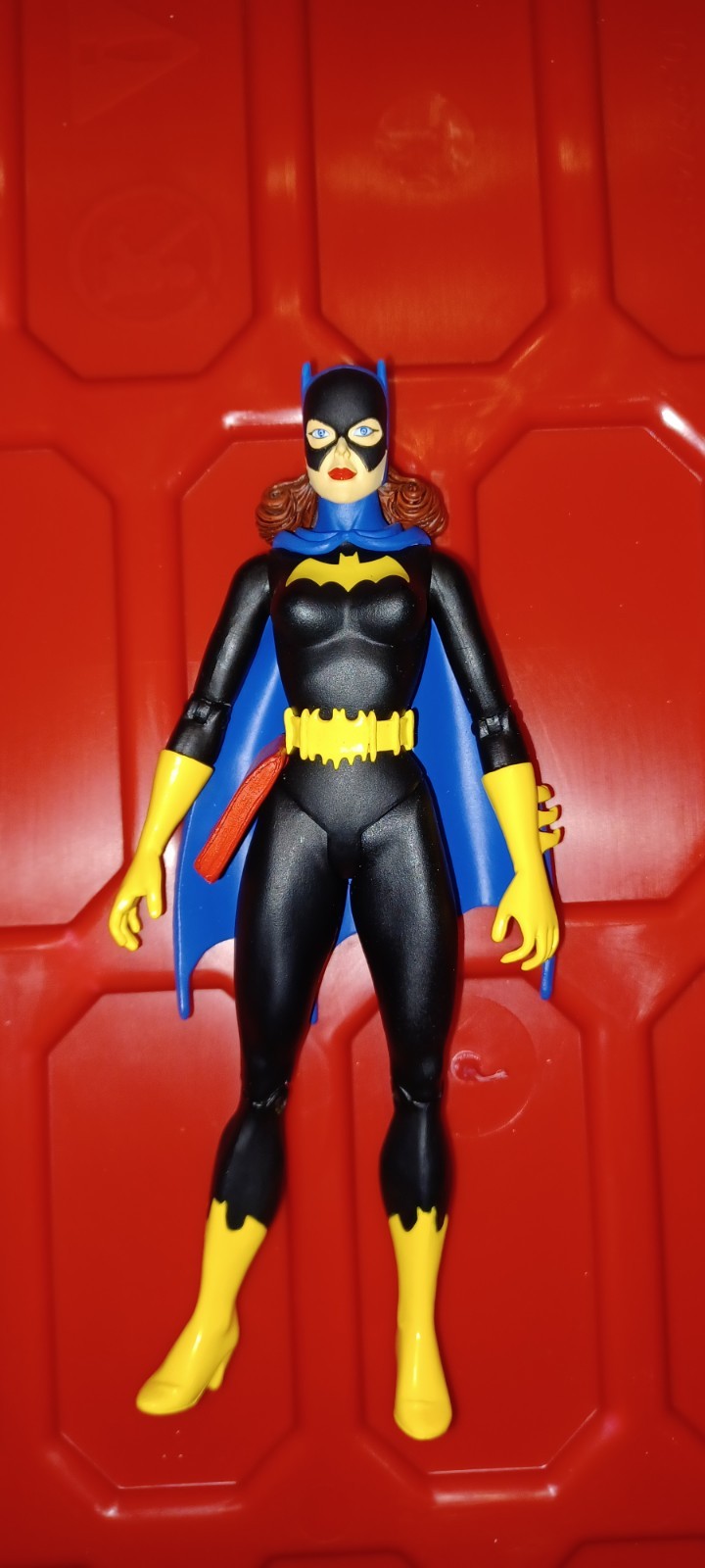 2008 DC Direct SHOWCASE PRESENTS Series 1: BATGIRL 6” Loose Action Figure