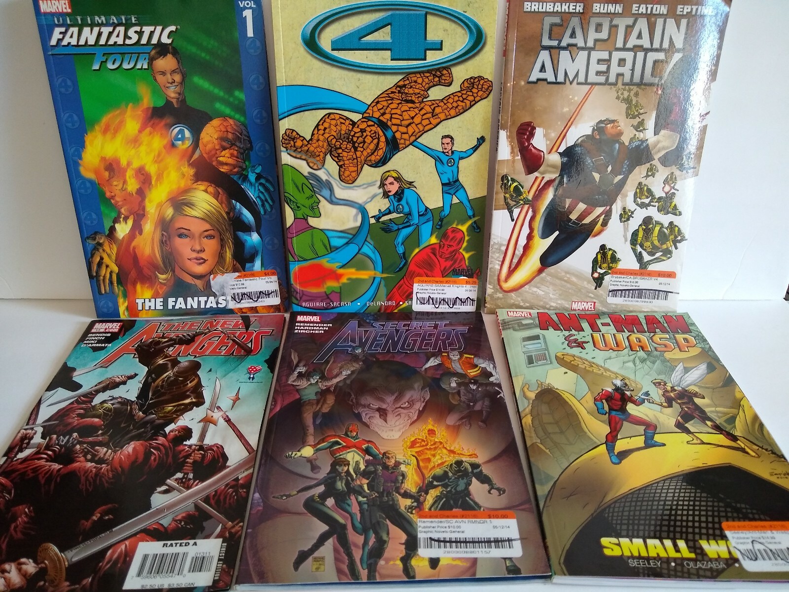 Comic book lot Avengers Fantastic Four 4 Captain America Ant Man Wasp Marvel