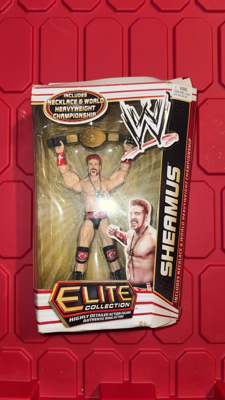 WWE Sheamus Action Figure Y6767 Necklace Championship 2010-2019 Wrestling Plast…