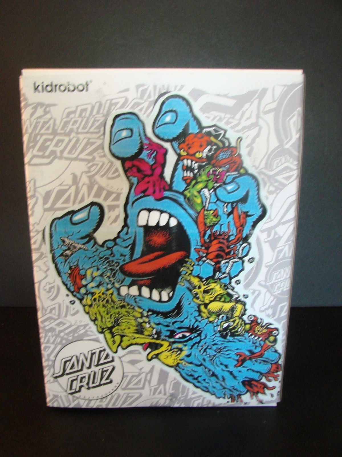 ROB ROSKOPP HAND Custom Kidrobot Santa Cruz Skateboards Screaming Hand Figure