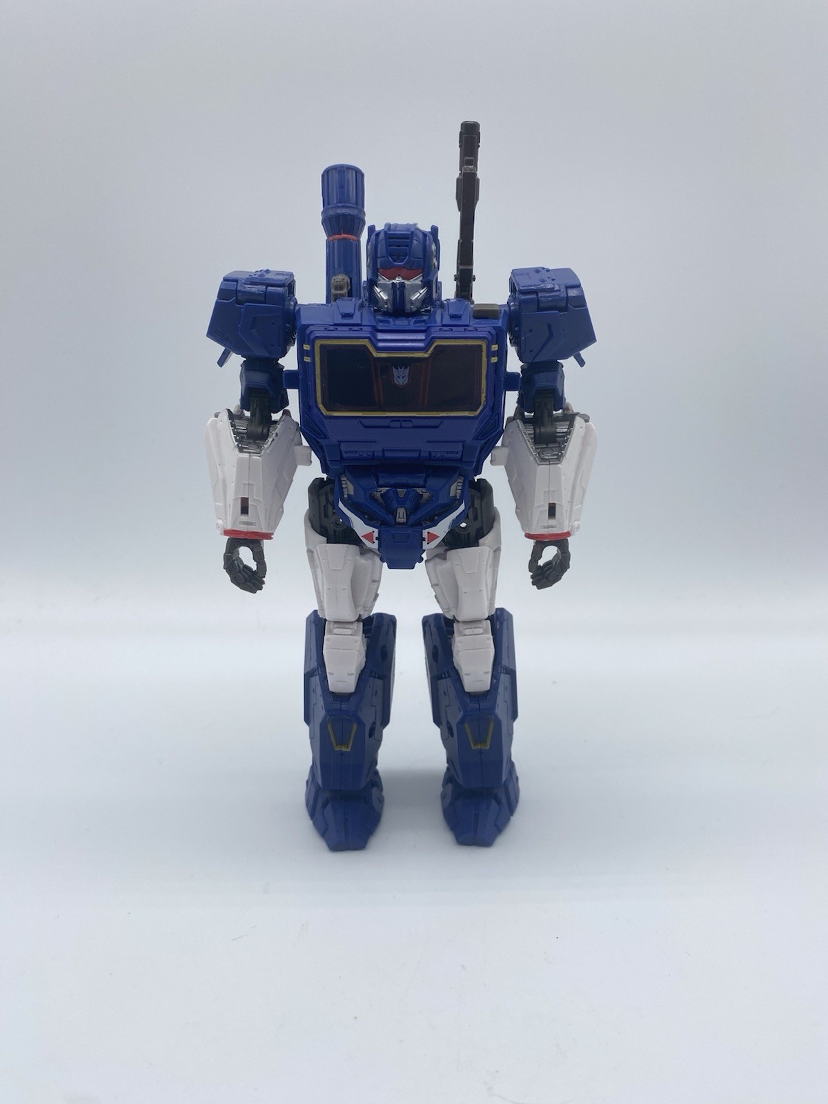 Transformers Studio Series SS-83 Soundwave Voyager Class Figure w Ravage Cassett