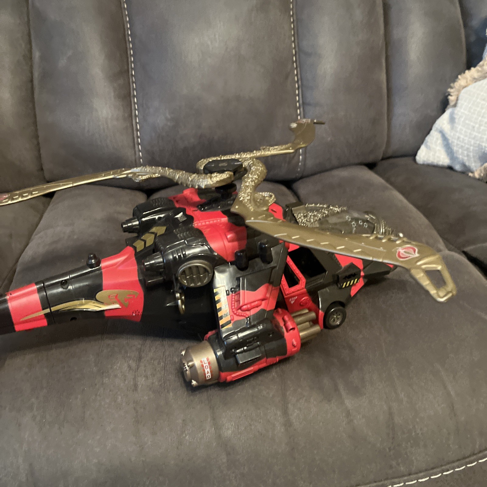 2003 GI JOE Crimson Command Copter w Tomax & Xamot COBRA Spy Troops.