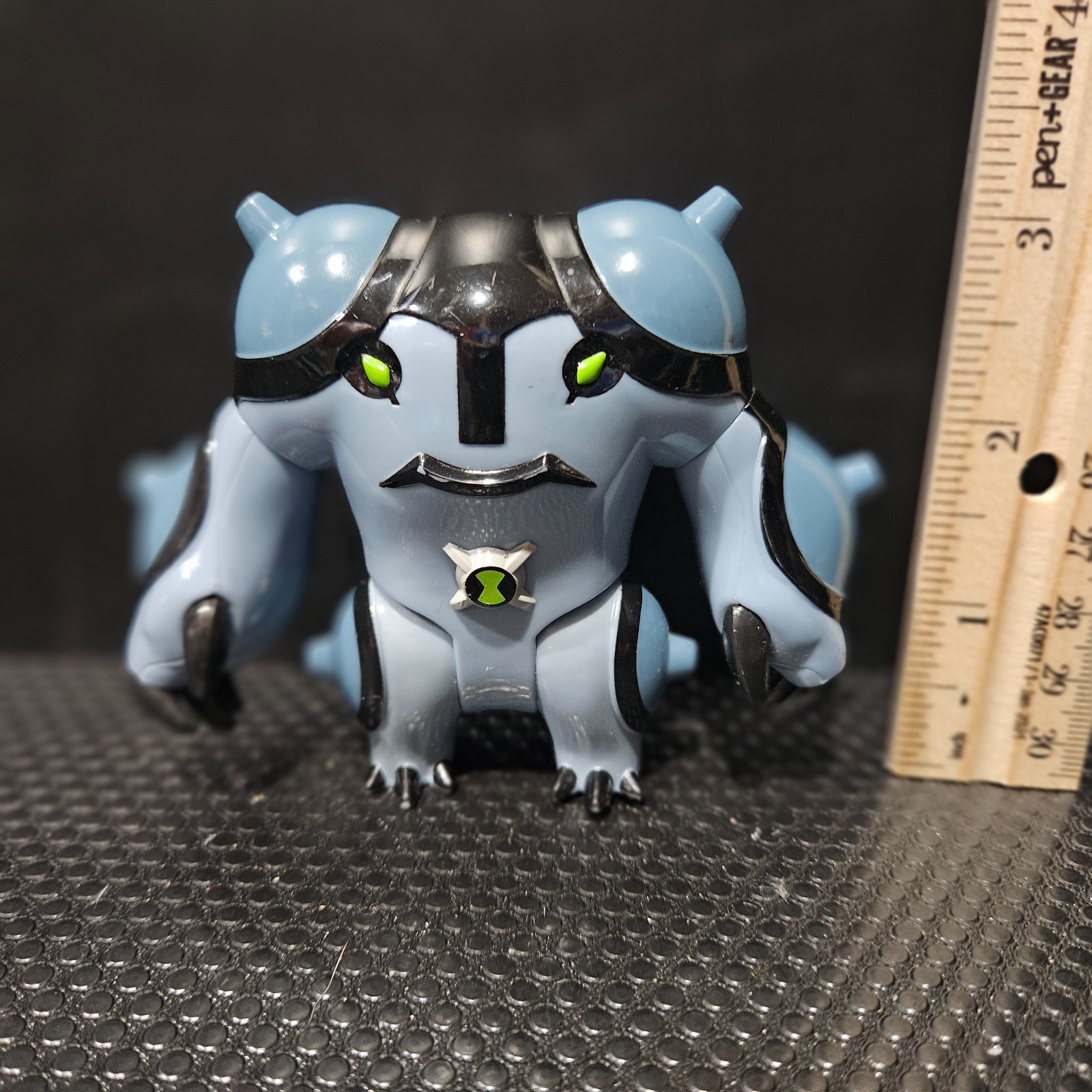 Ben 10 Alien Force 2010 ULTIMATE CANNONBOLT 4&Prime; Action Figure Blue Gray – NICE!