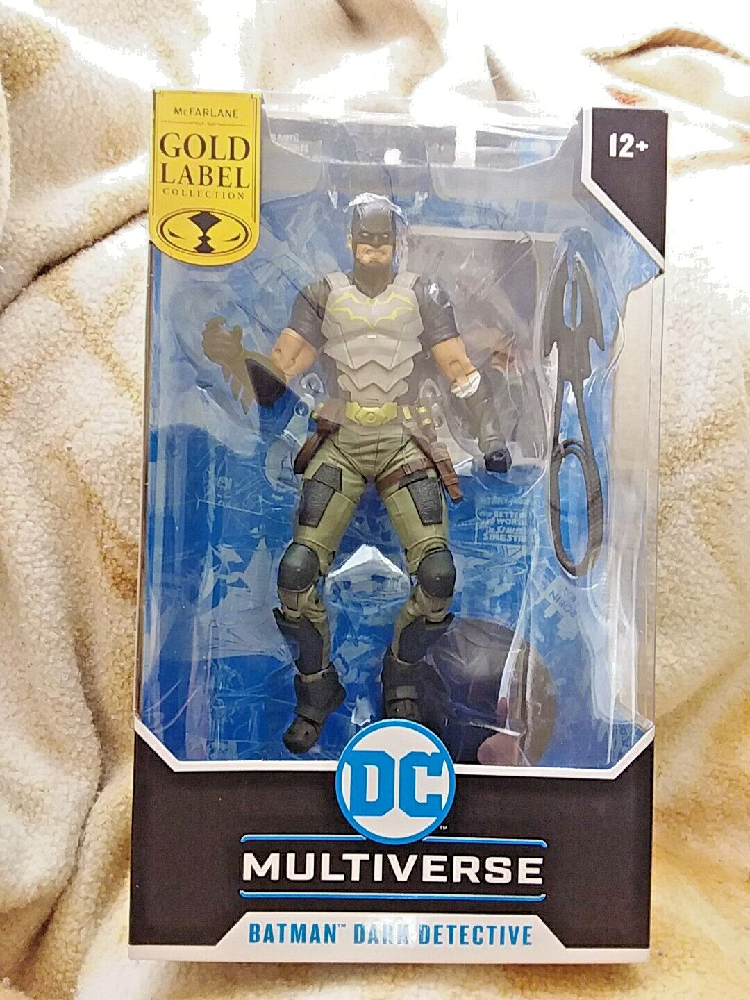 McFarlane Toys DC Universe Batman Dark Detective 7 in Action Figure – MCF15354