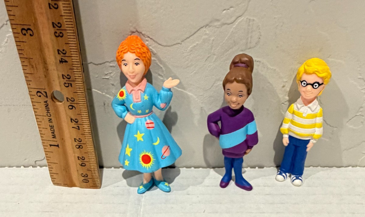 1995 Kenner Scholastic&rsquo;s Magic School Bus Near Set of 3 Figures & Bus NICE LOOK!