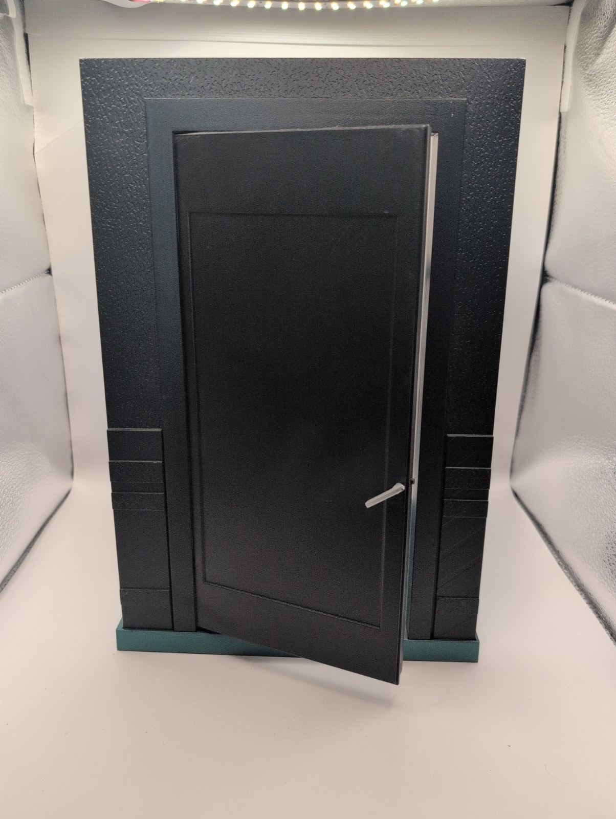 John Wick: Chapter 1 Figure Model 9 in Movies Replica Sculpture