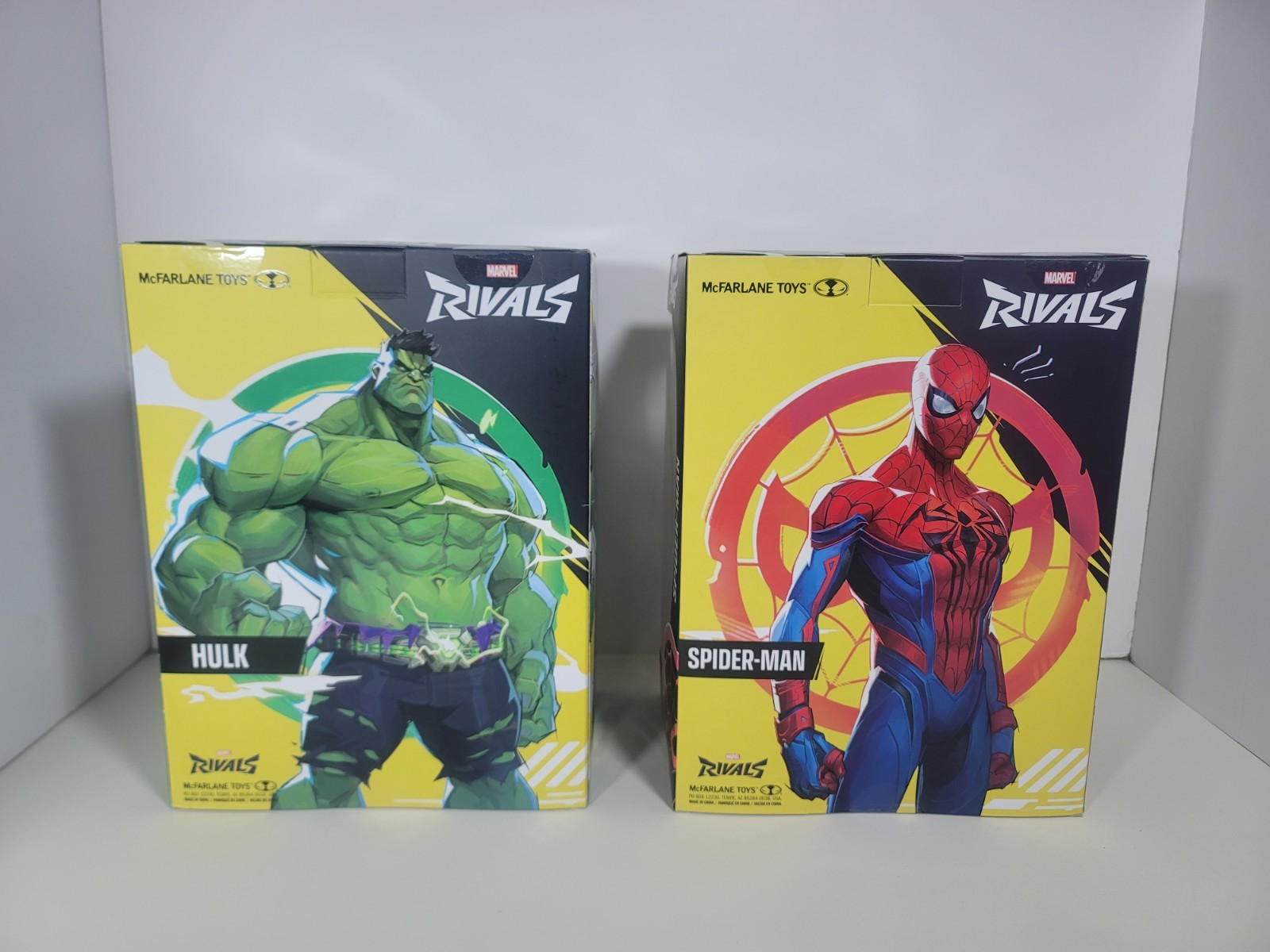 Marvel McFarlane Rivals Hulk & Spider Man 1:6 Action Figure Boxed w/ Comic Book