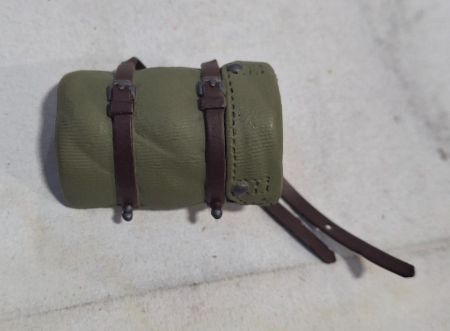 Dragon 1/6 Scale WWII USA Green Pack with Straps for 12&Prime; Figures JM-984