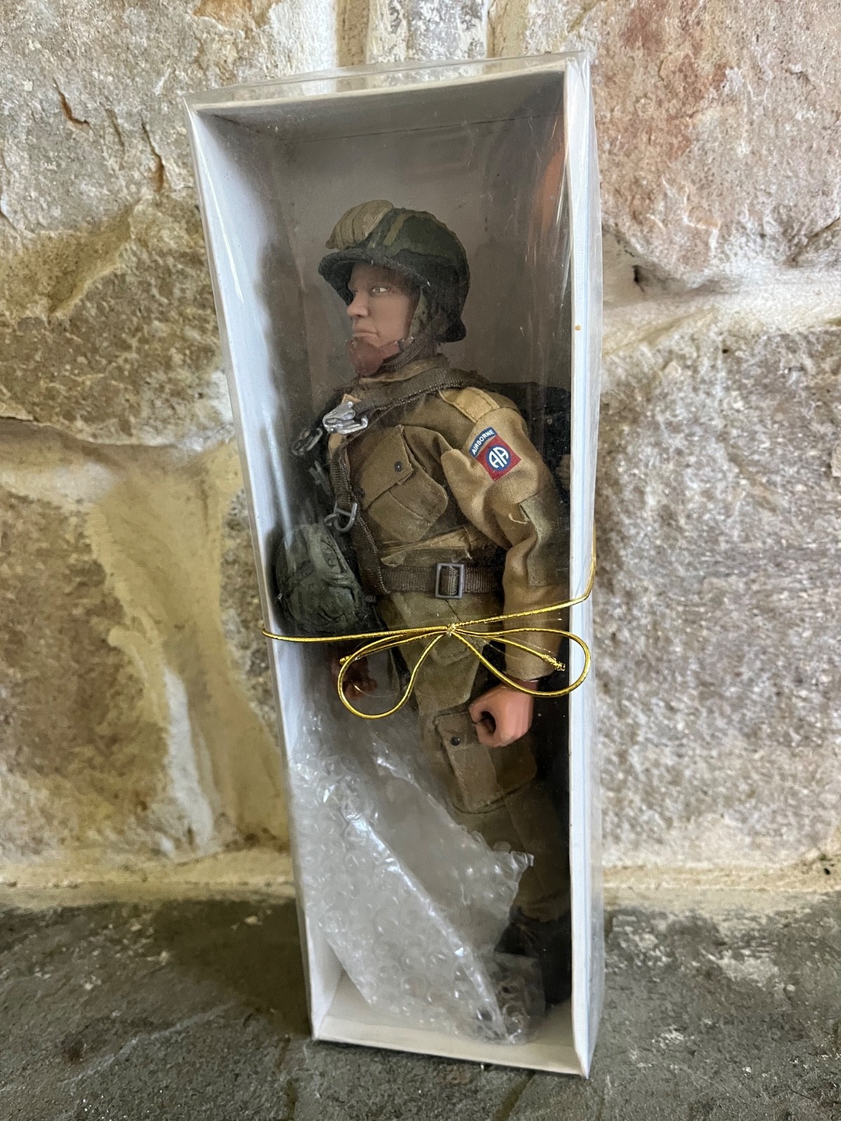 1/6 scale Dragon Models U.S. 82nd Airborne Division medic action figure