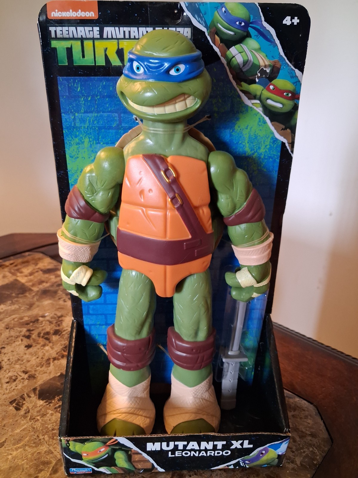 TMNT Leonardo Teenage Mutant Ninja Turtles 10&Prime; Figure 2024 Viacom Playmates Toys