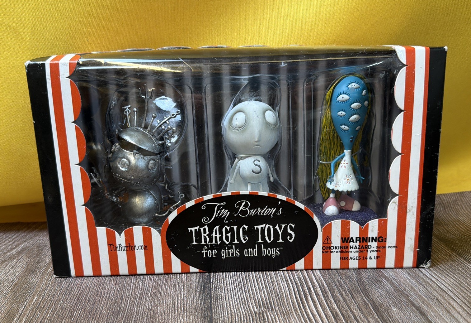 Tim Burton&rsquo;s Tragic Toys for Girls and Boys Stain Boy Robot Boy Girl Many Eyes