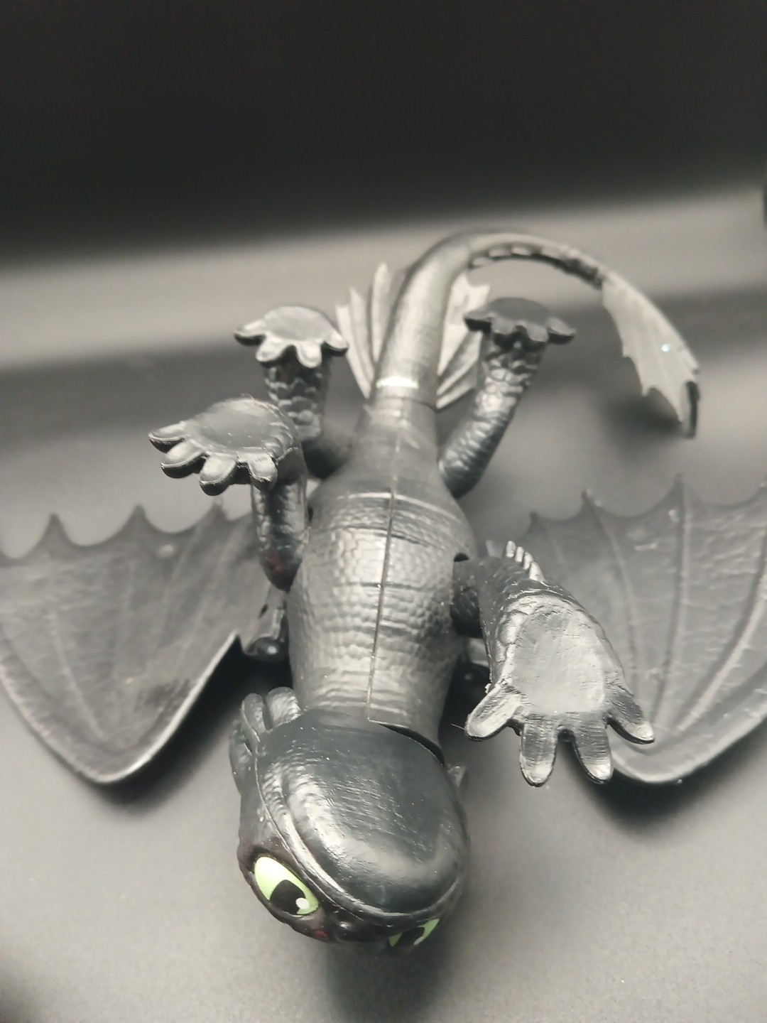 2018 How To Train Your Dragon Toothless Action Figure Dream Works 8” Long