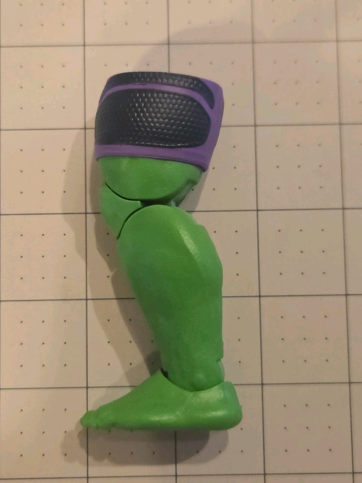 Marvel Legends BAF Totally Awesome Hulk Left Leg