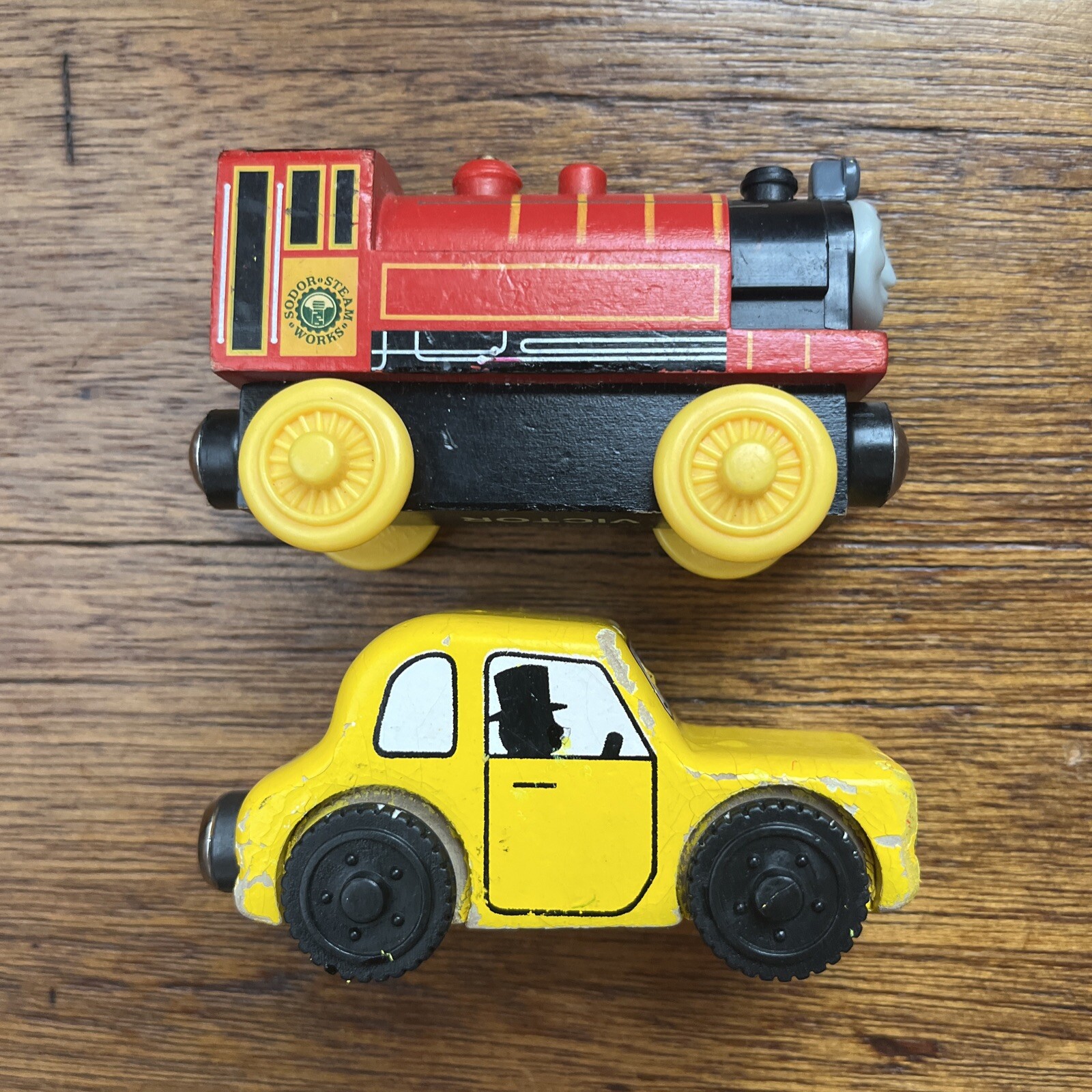 Thomas Wooden Railway Sir Topham Hatt’s Car ‘94 Yellow, Victor Vintage Train Set