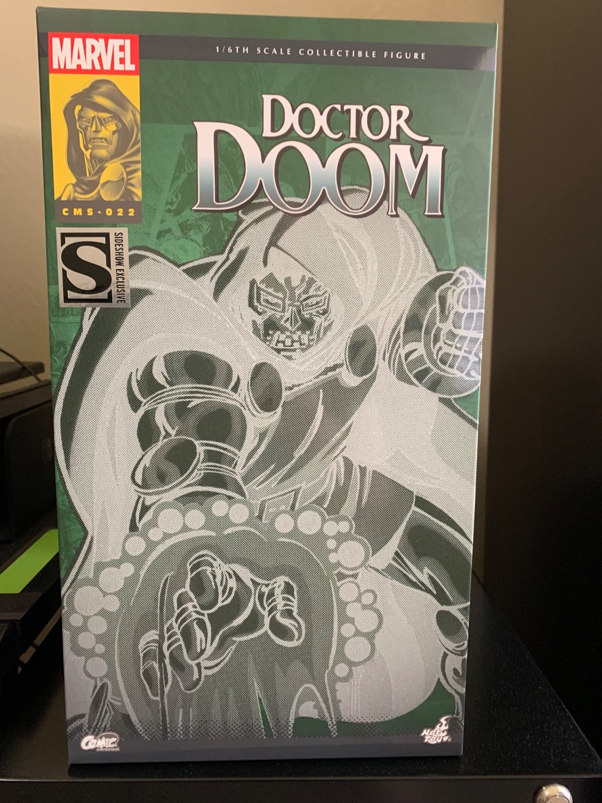 Hot Toys Doctor Doom Special Edition 1/6 Figure CMS022