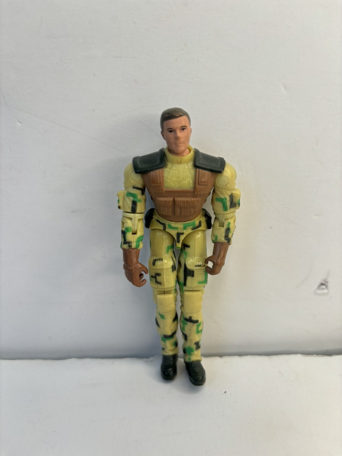 GI Joe Red Spot V1 Spy Troops Laser Soldier Loose Action Figure 2003