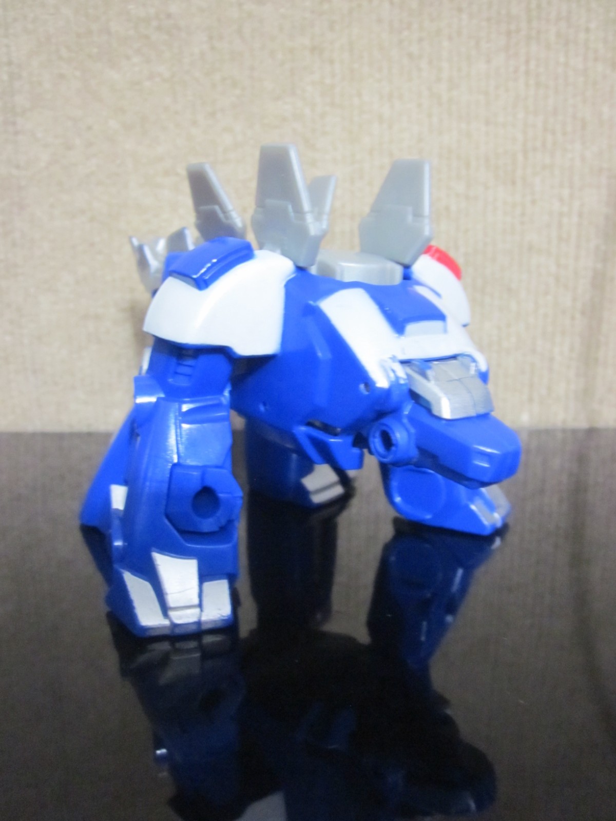 Hasbro Tomy Playskool Heroes Transformers Rescue Bots Chase The Dino Protector