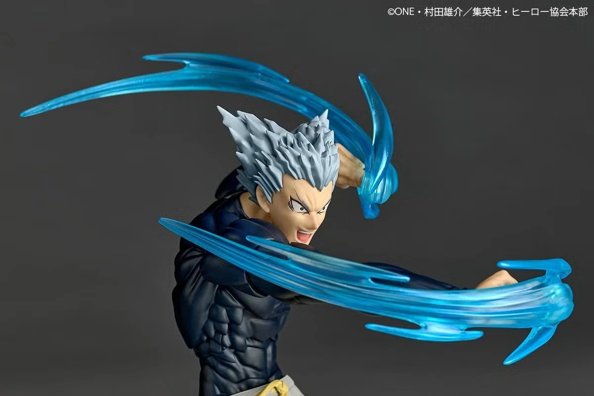Kaiyodo Revoltech Amazing Yamaguchi Garou One Punch Man Figure w/Bonus In Hand