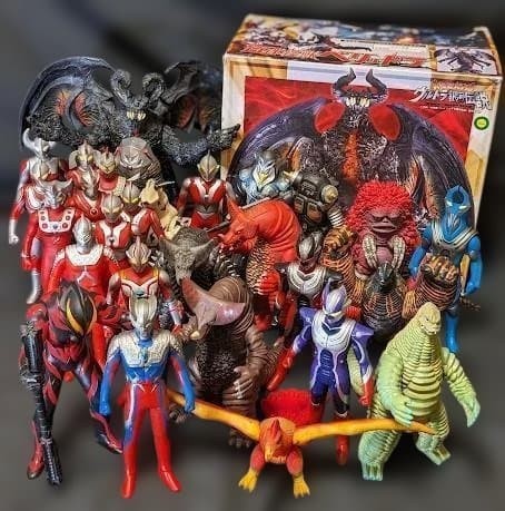Great Monster Battle & Ultra Galaxy Legend Bandai Soft Vinyl Figure 28 Set