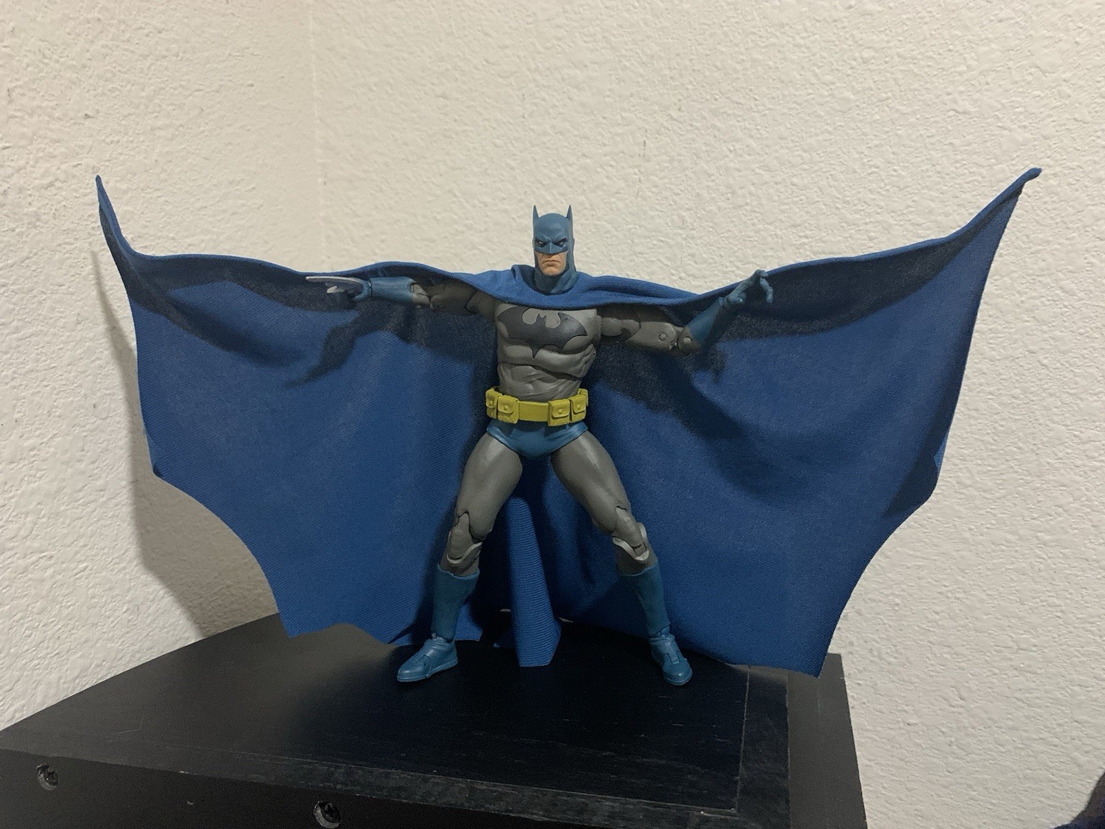custom batman HUSH wired cape mcfarlane dc multiverse Jim Lee NOT figure