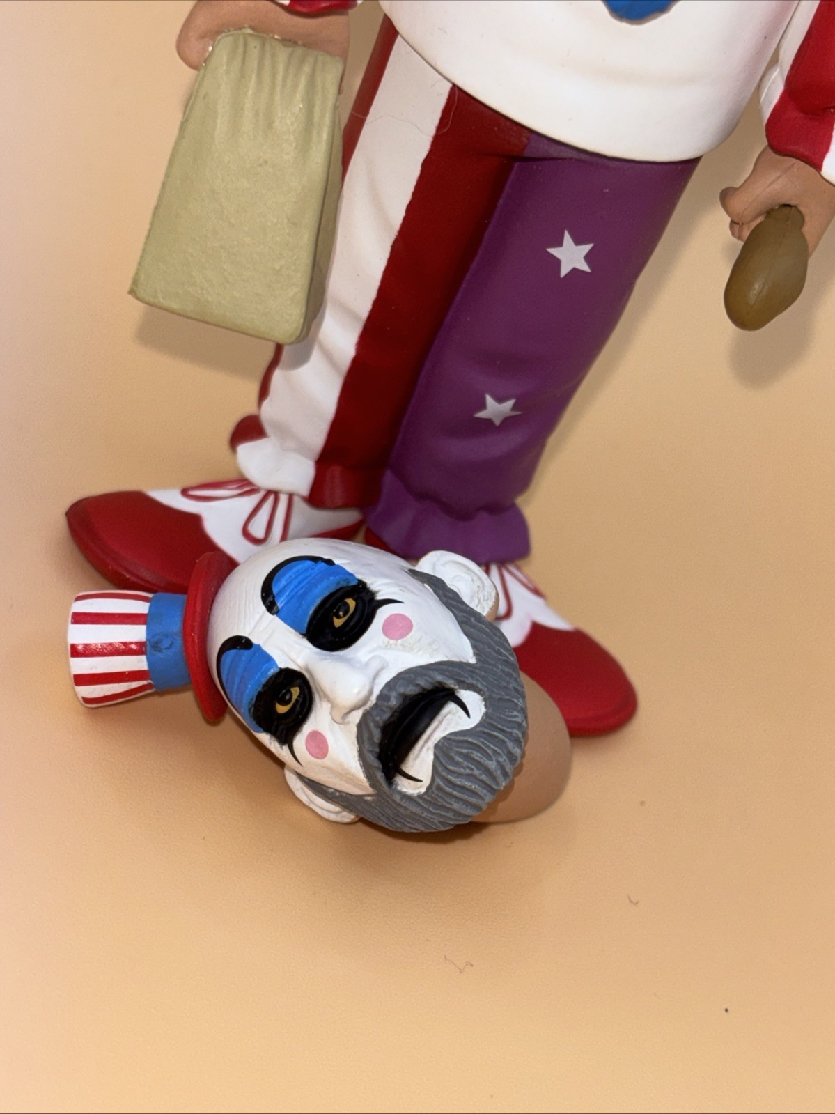 NECA Toony Terrors Captain Spaulding – House 1000 Corpses Devils Rejects Figure