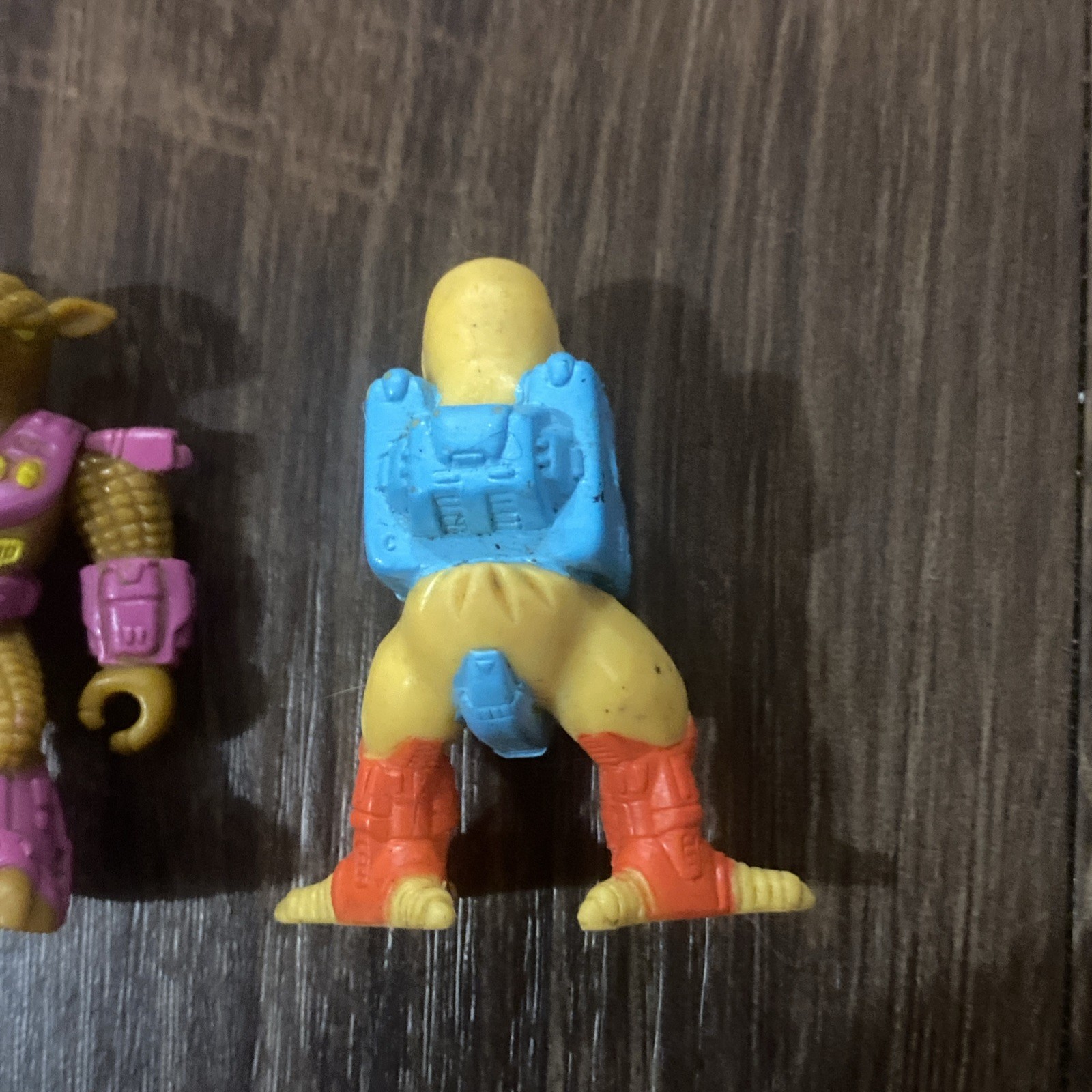 Battle Beasts Series 2 Armored Armadillo Ducks 2&Prime; Figures Takara 1987 Hasbro