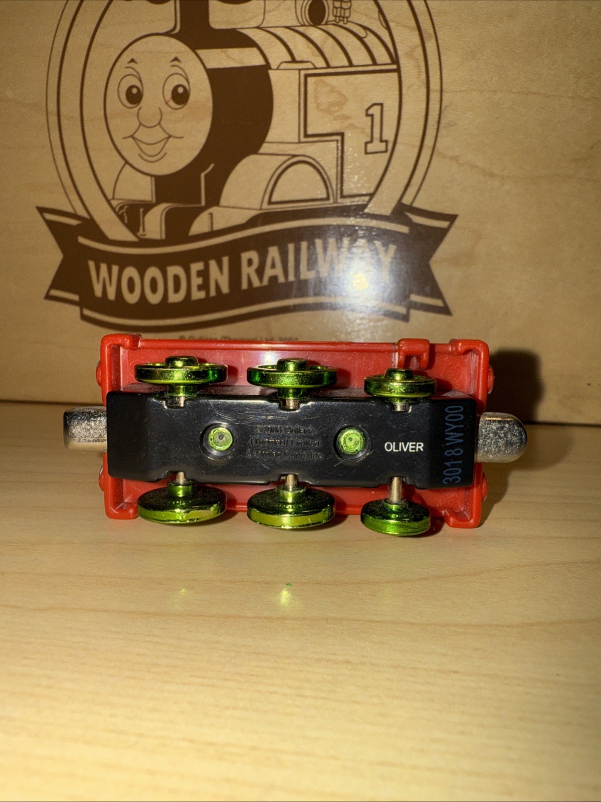 METALLIC OLIVER ! THOMAS FRIENDS TRAIN Diecast TAKE N PLAY ALONG SHINY LIMITED