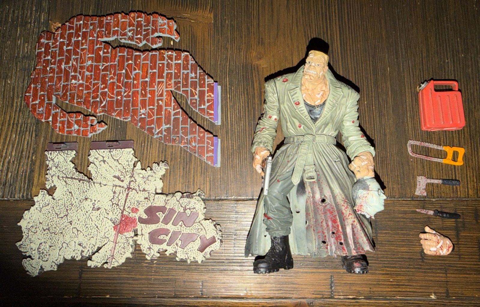 FRANK MILLER SIN CITY MARV ACTION FIGURE MCFARLANE TOYS 1998 Incl. Accessories.