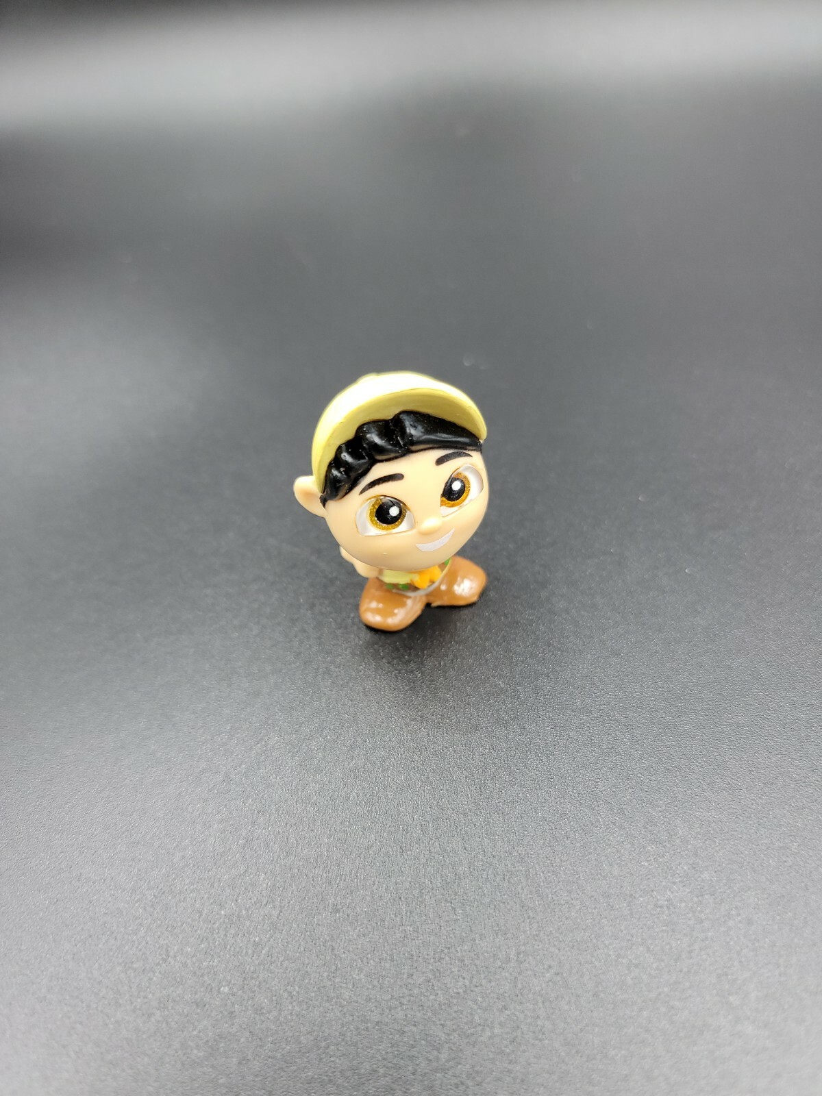 Disney Doorables Russell from UP Series 7
