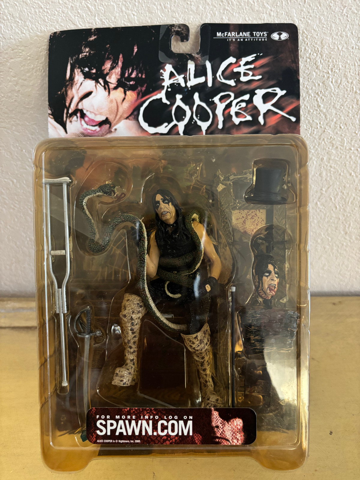 2000 McFarlane Toys Alice Cooper Super Stage Action Figure w Accessorries – NOS