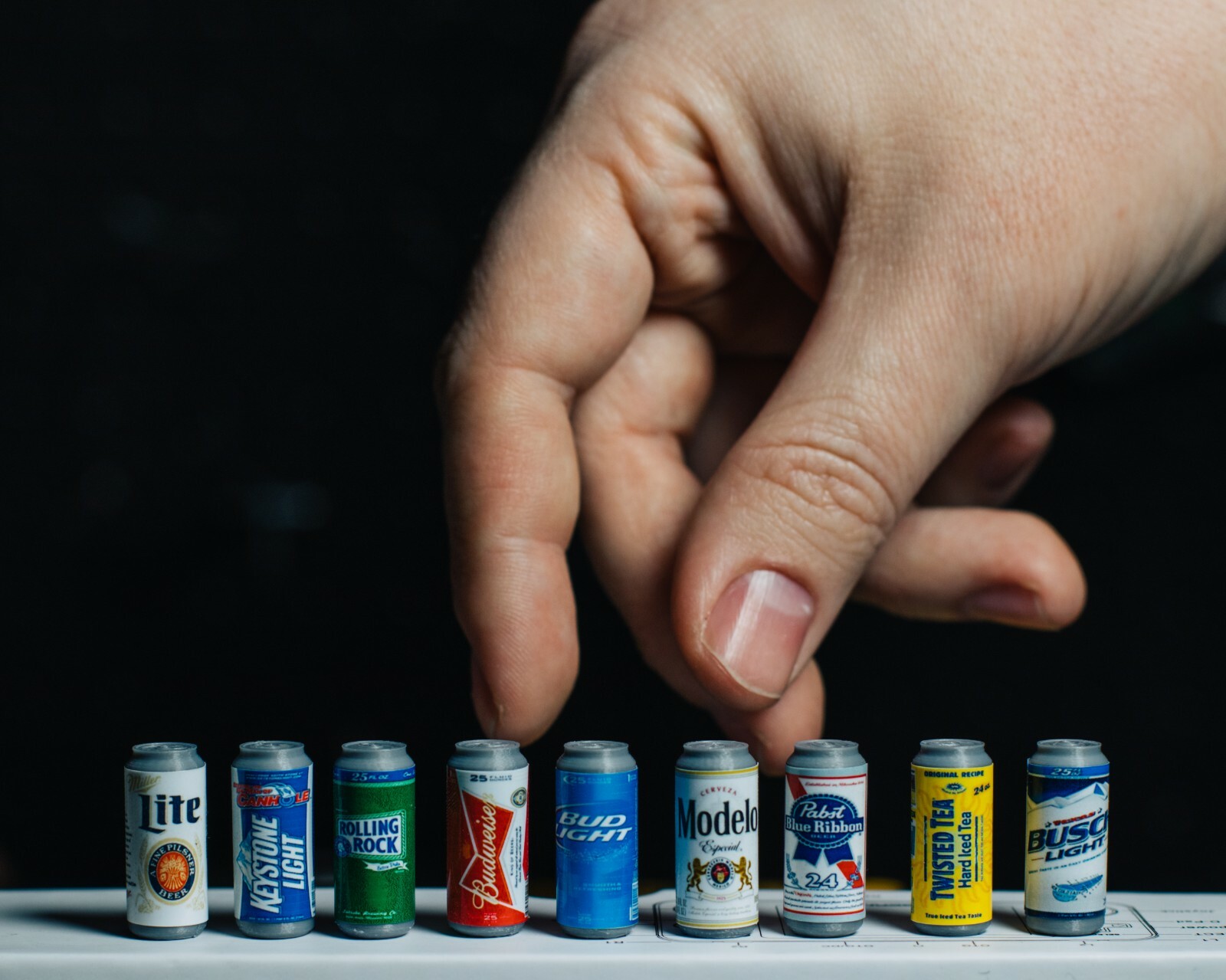 Miniature Beer Can Accessory for Legends, Mezco, NECA Action Figure/Dollhouse