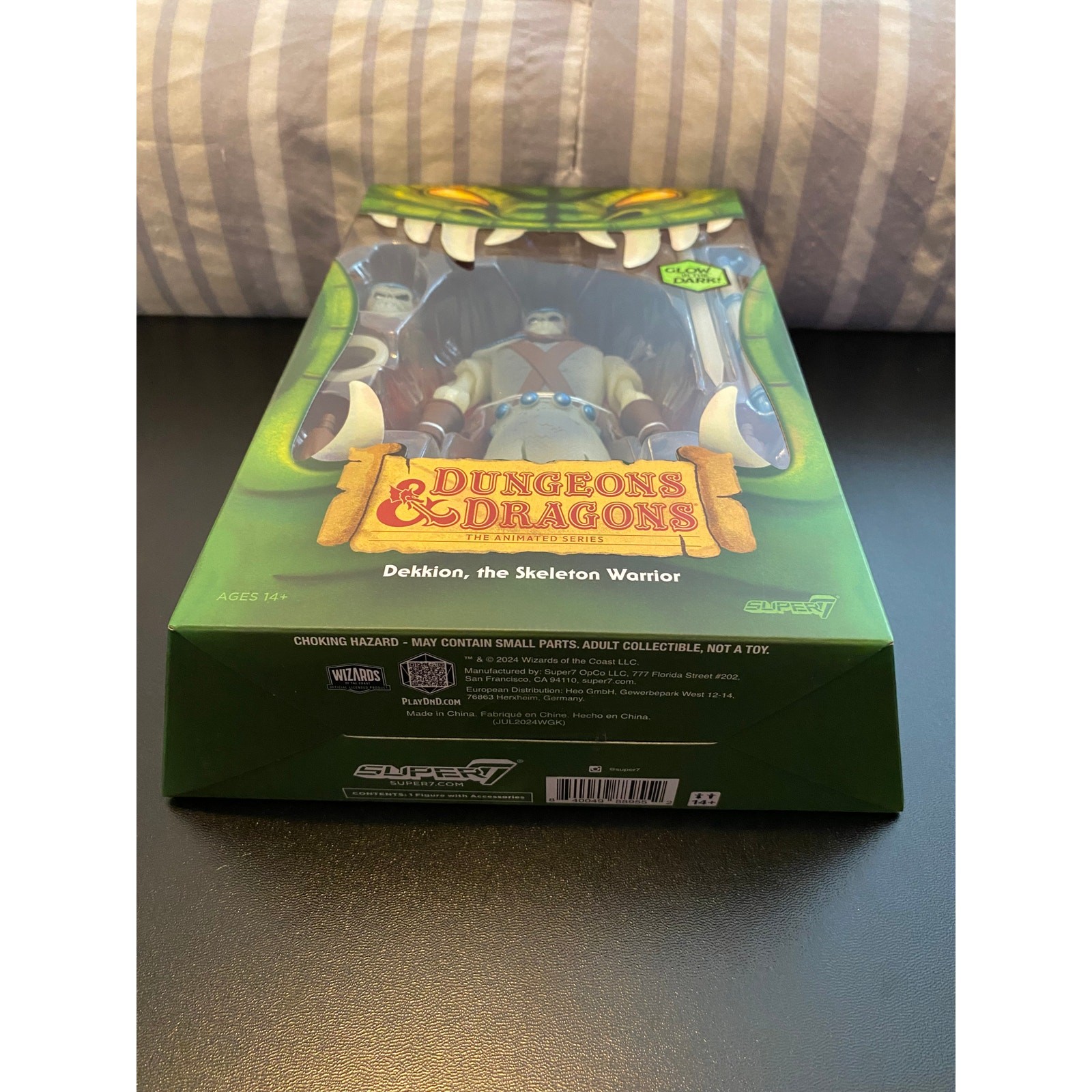 Super7: Dungeons & Dragons – Dekkion Skeleton Warrior (Glow)