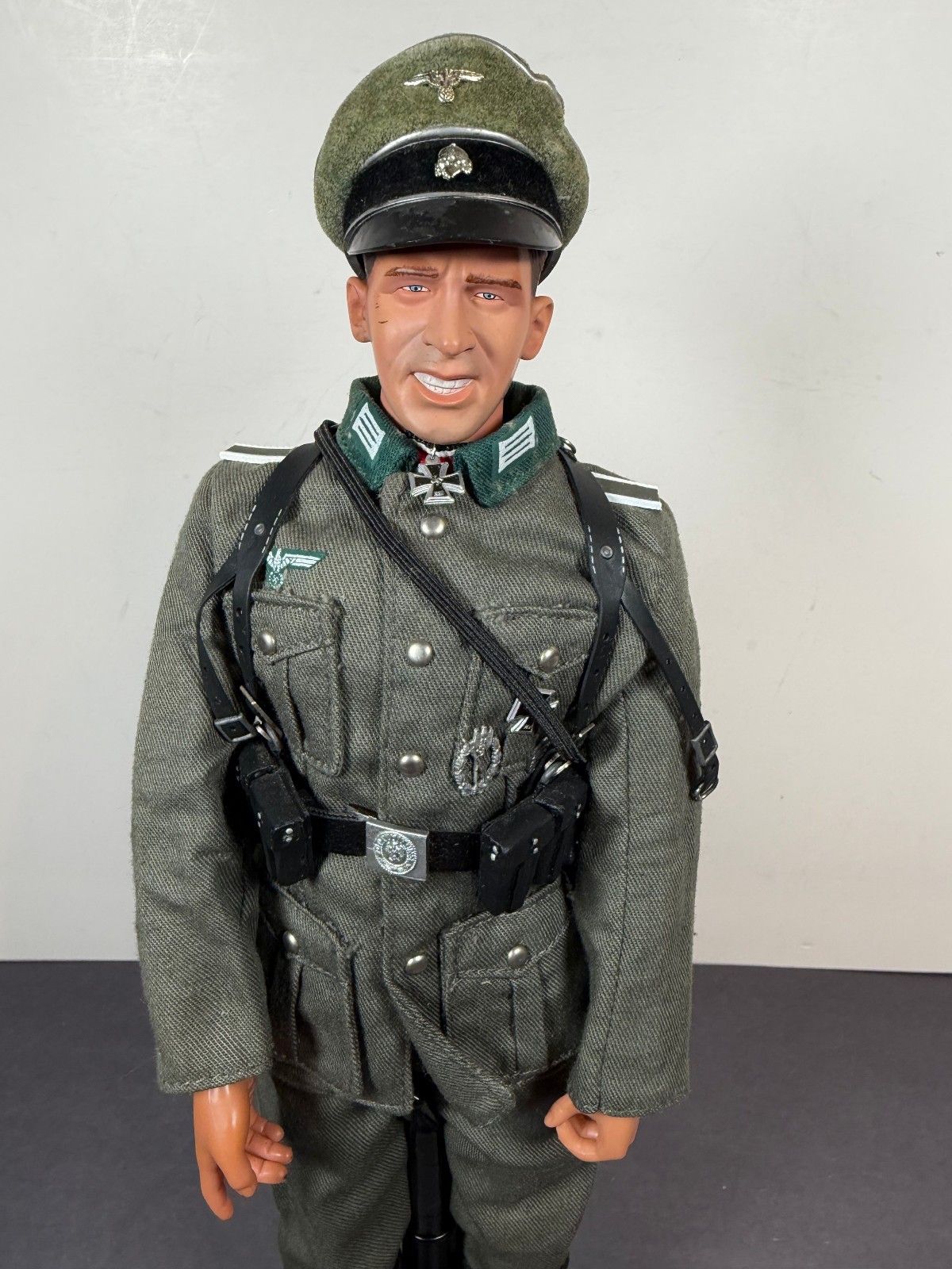 Dragon CUSTOM Kitbash WWII German Wehrmacht Officer 12&Prime; Figure 1/6 Scale O257
