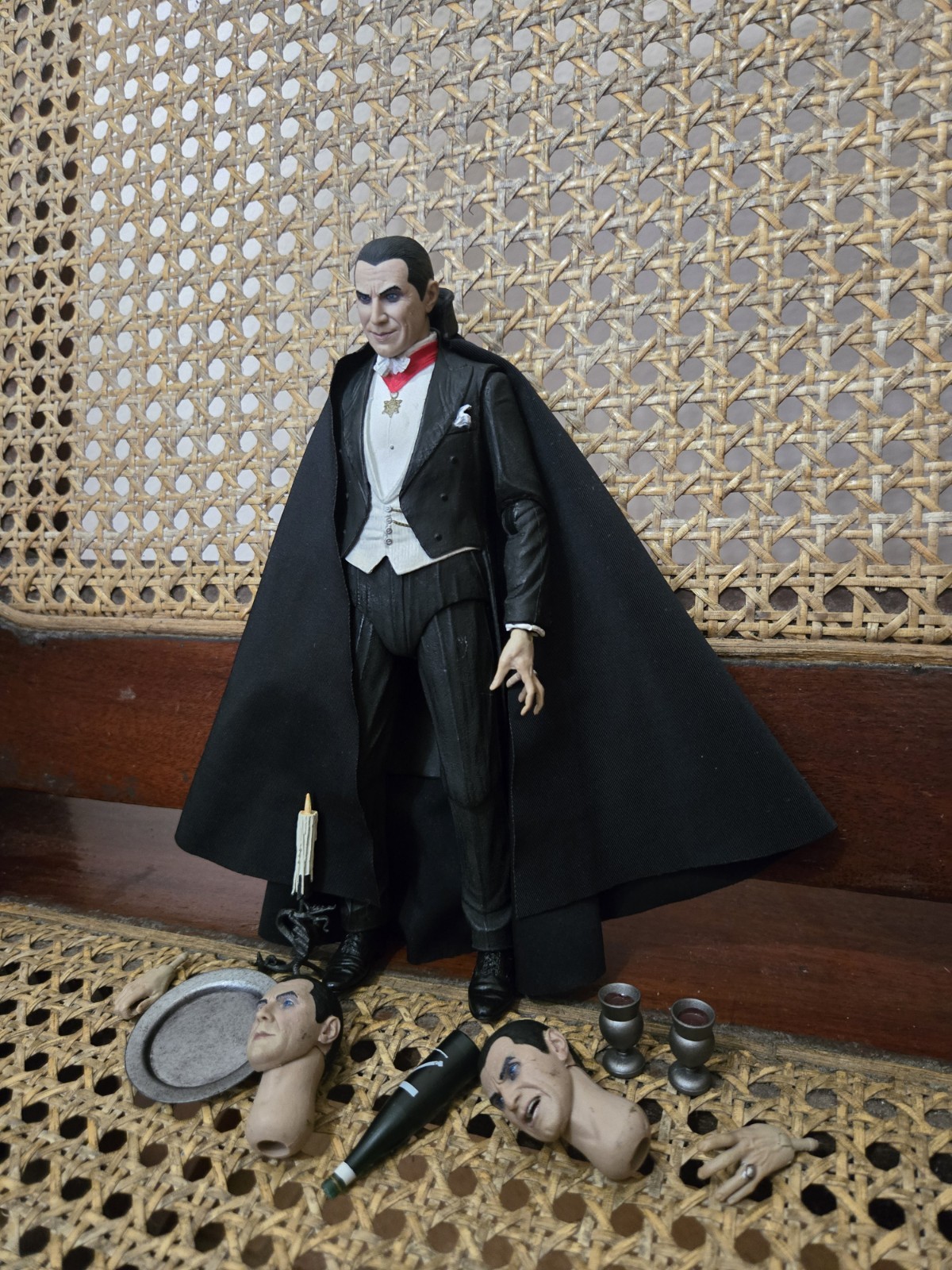 NECA Ultimate Count Dracula Transylvania Color Version Universal Monsters Figure