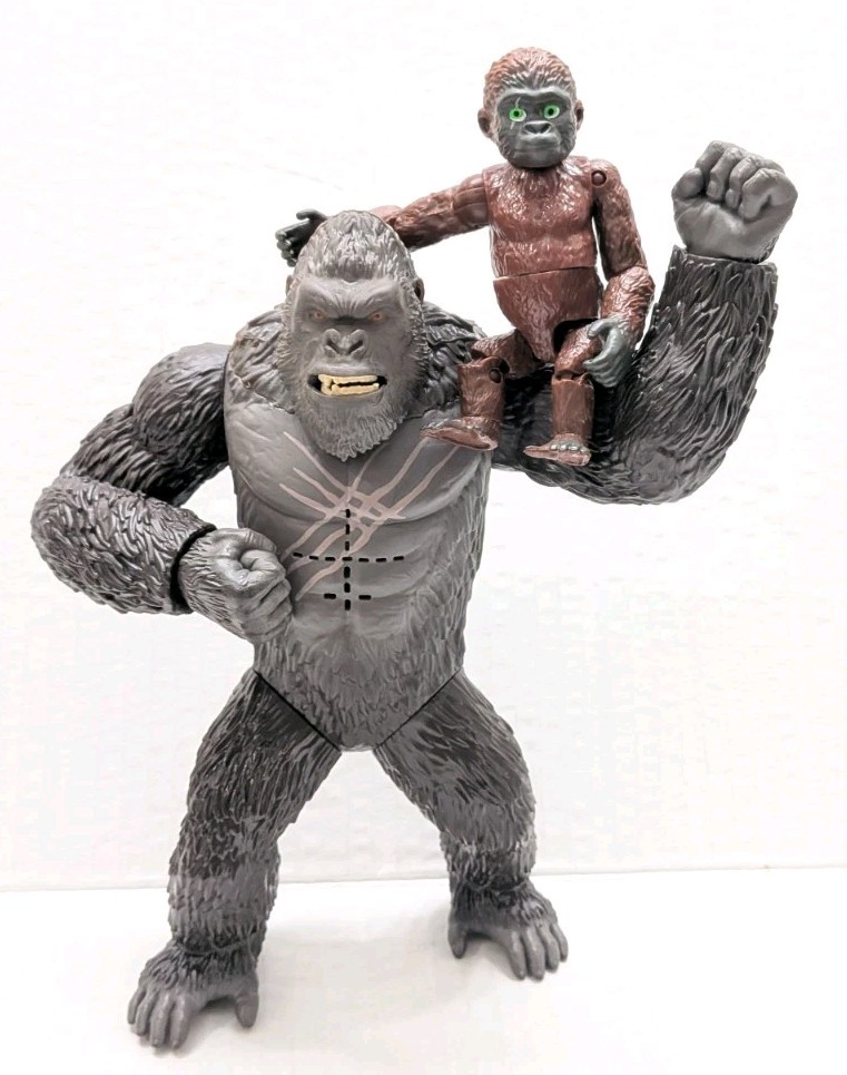 Playmates 7&Prime; Roaring King Kong & Suko 3.5 In Empire Movie Action Figures