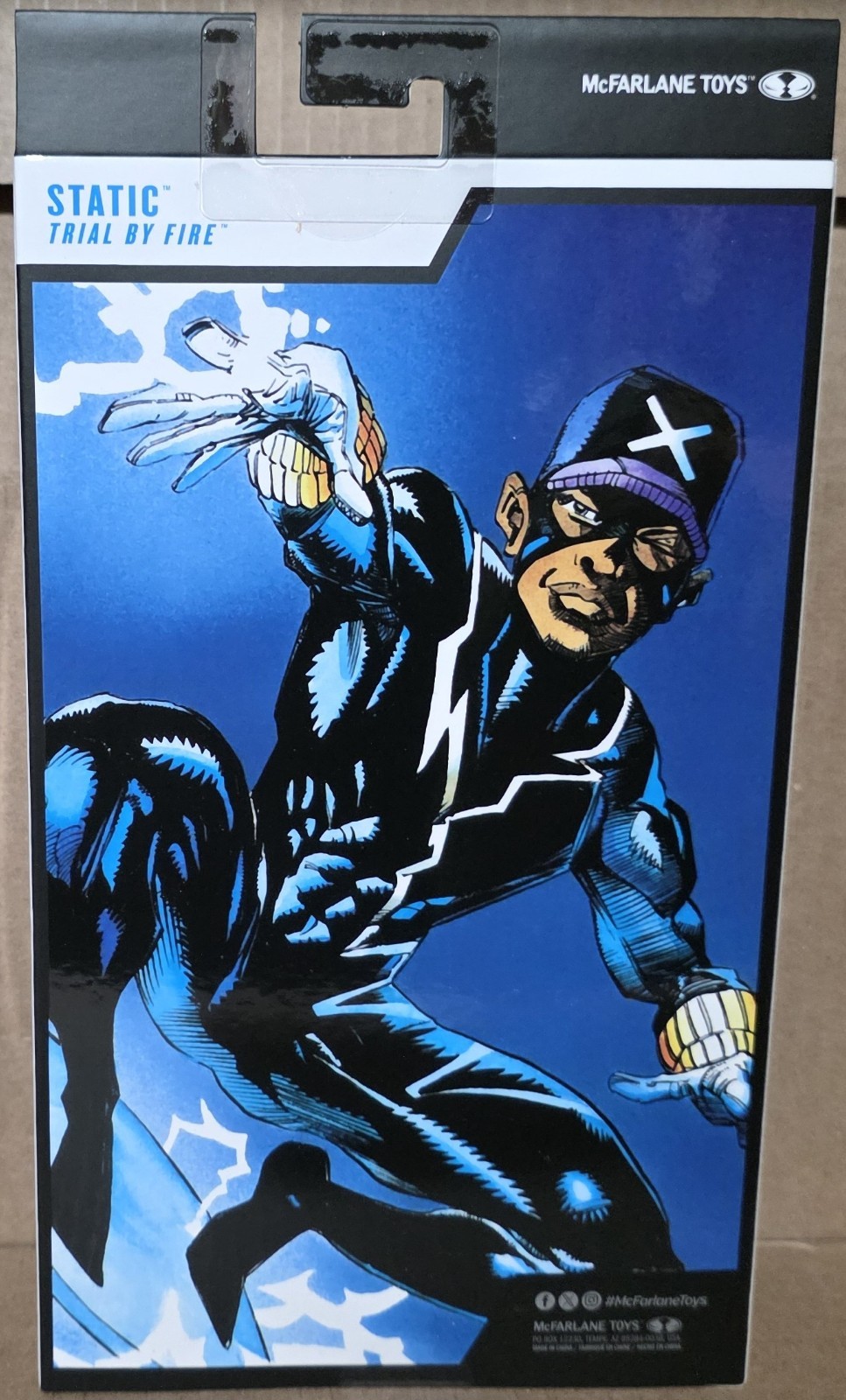 McFarlane DC Multiverse 7&Prime; Static Trial By Fire Gold Label
